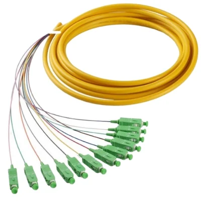 Cavo flessibile FTTH Fibra ottica Pigtail Sc APC Modalità singola Pre-terminato G652D G657A Fibra ottica Pigtail 1 m Lunghezza Sc APC G657A1 0,9 mm